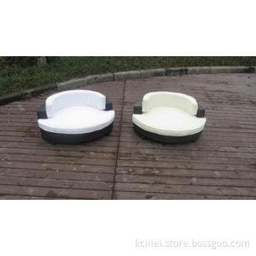 Washable Plastic Wicker Pet Bed , Lovely Rattan Dog Sleepin